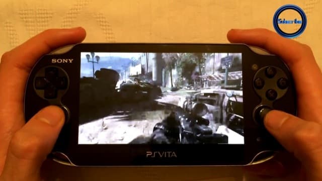 PS4 Call of Duty Ghosts running on the PS Vita (remote play) - Charlie ...