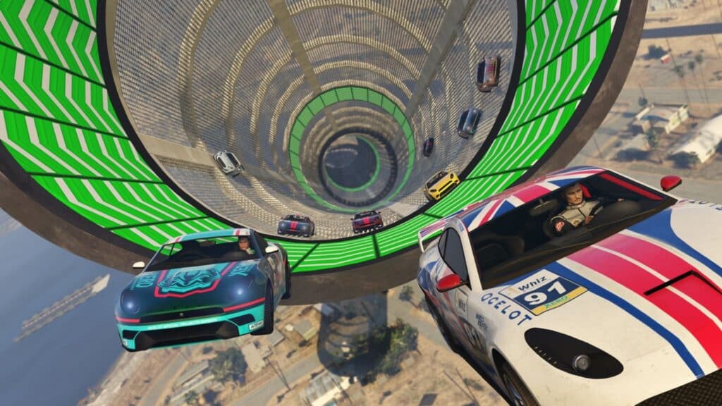 Cars racing in GTA Online 