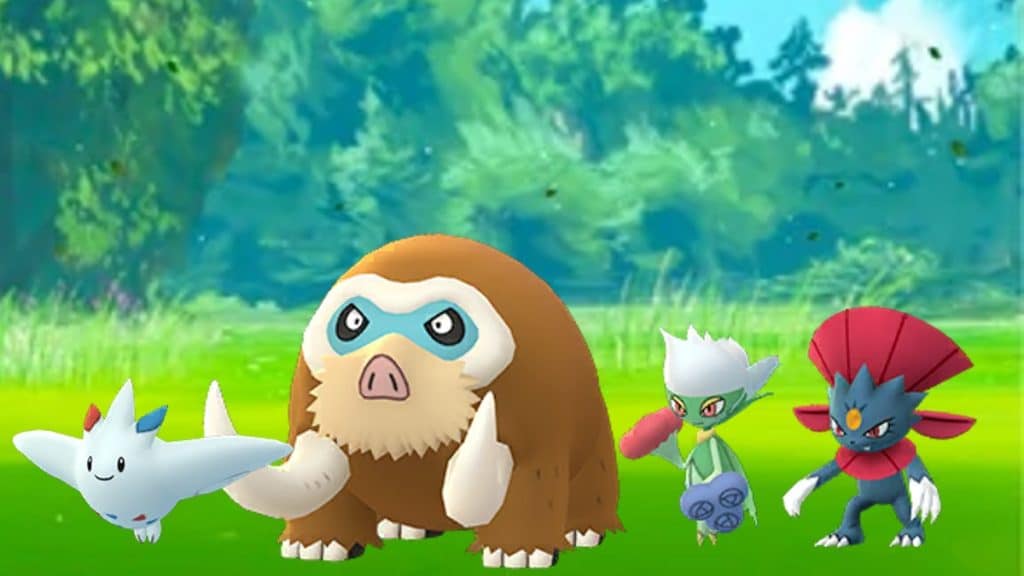 Mamoswine, Togekiss, Roserade, and Weavile in Pokemon Go