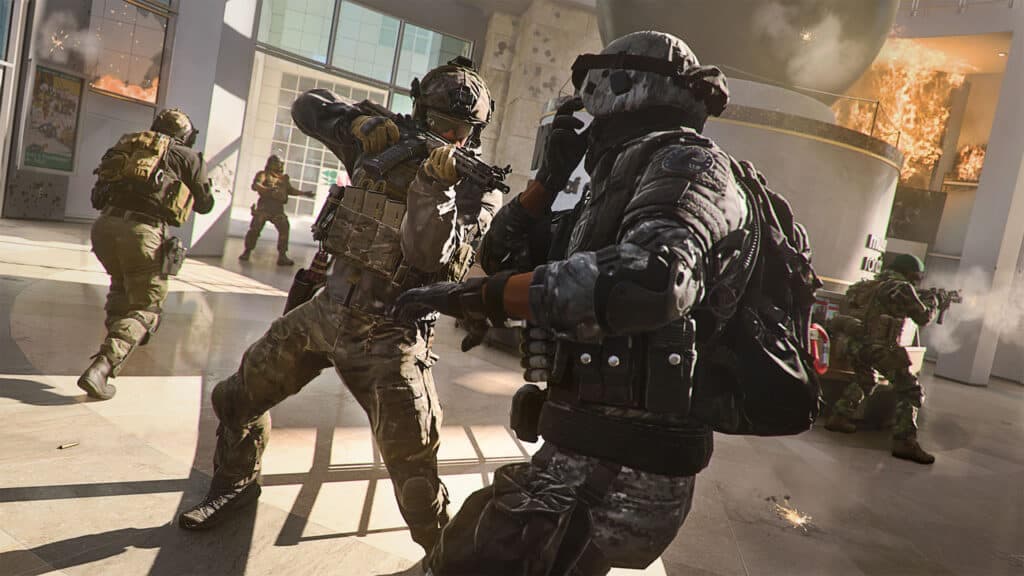 Modern Warfare 2 players fighting in museum map