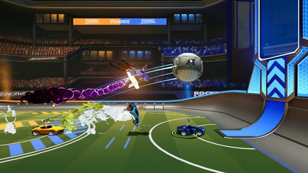 Player scoring a goal in Rocket League Sideswipe