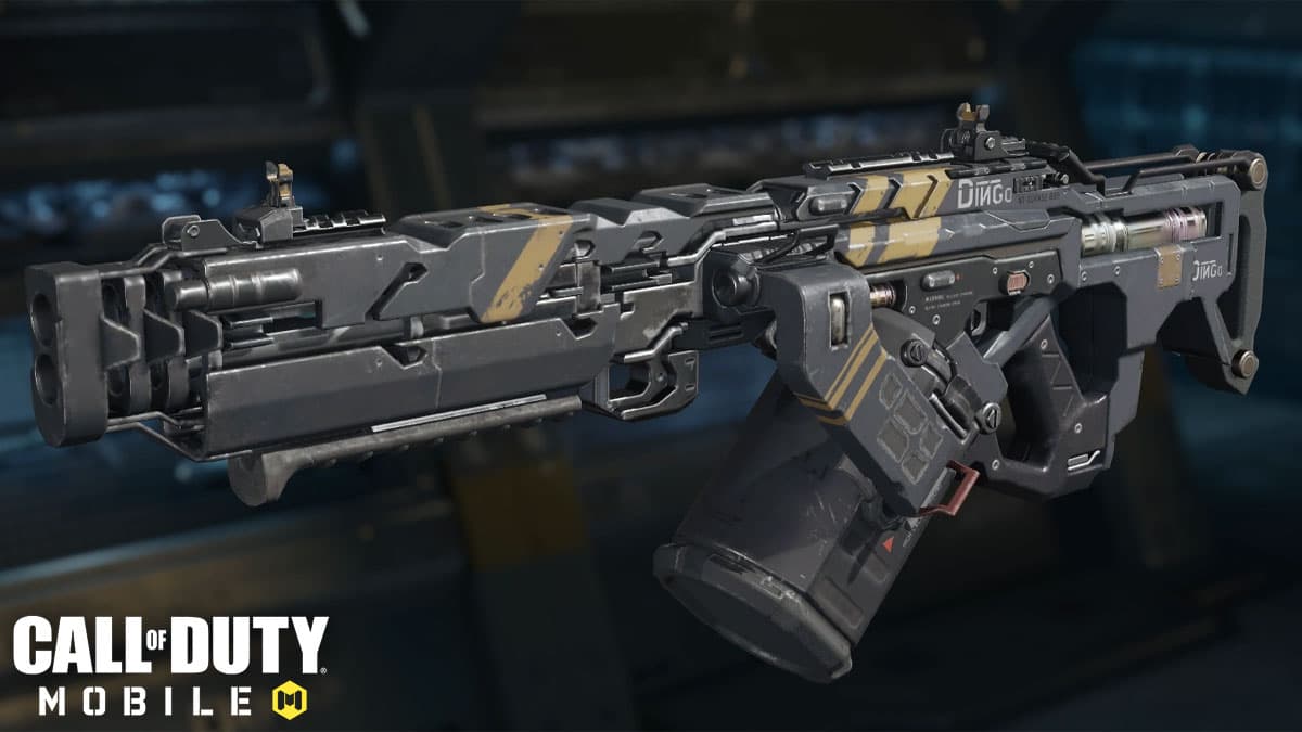 Black Ops 3 Dingo LMG with CoD Mobile logo