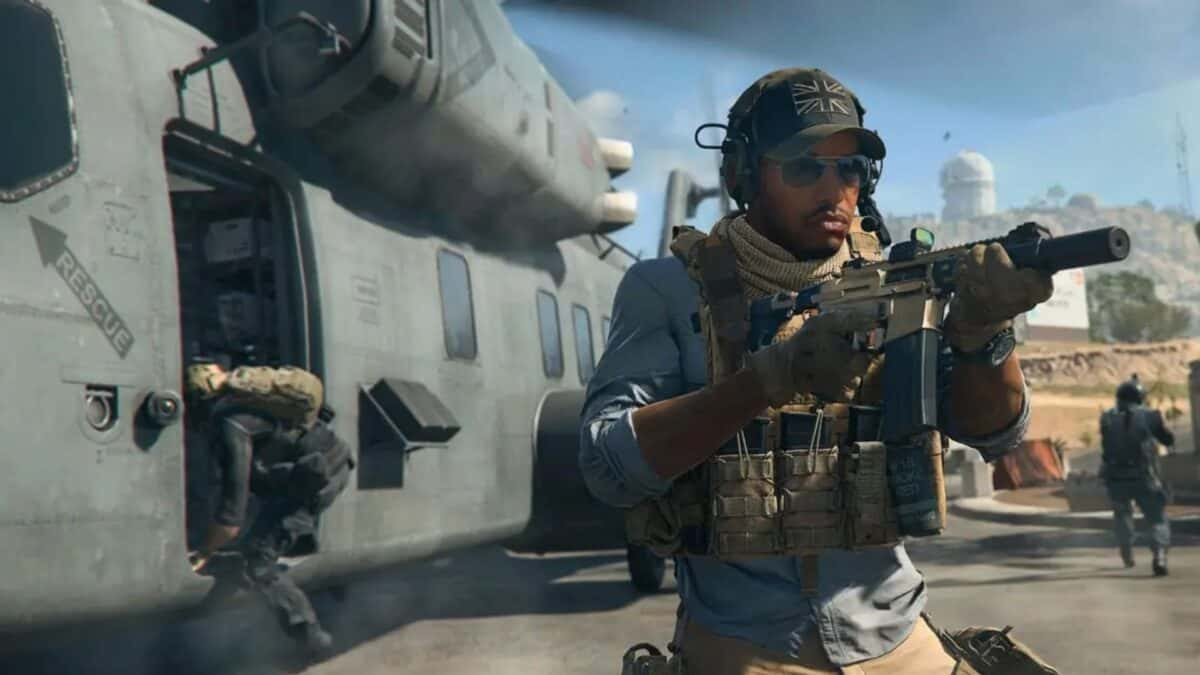 cod warzone 2 operator holding gun in dmz