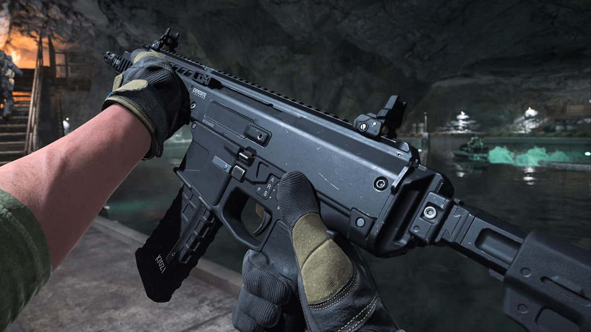 ISO Hemlock Assault Rifle in Warzone 2