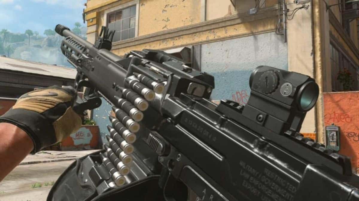 Sakin MG38 in Warzone 2