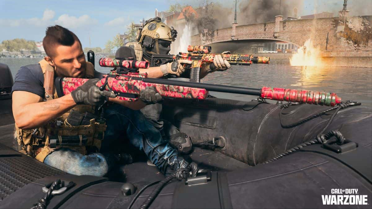 Warzone 2 and MW2 Operators with Sniper and Assault Rifle