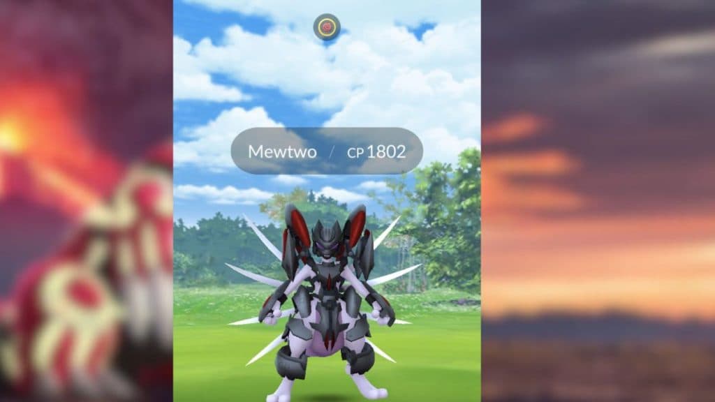 Player catching Armored Mewtwo