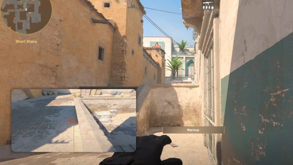 A short cross smoke lineup on Dust 2 in CS2