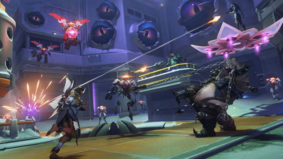 Overwatch 2 Heroes fighting in Cosmic Crisis event.