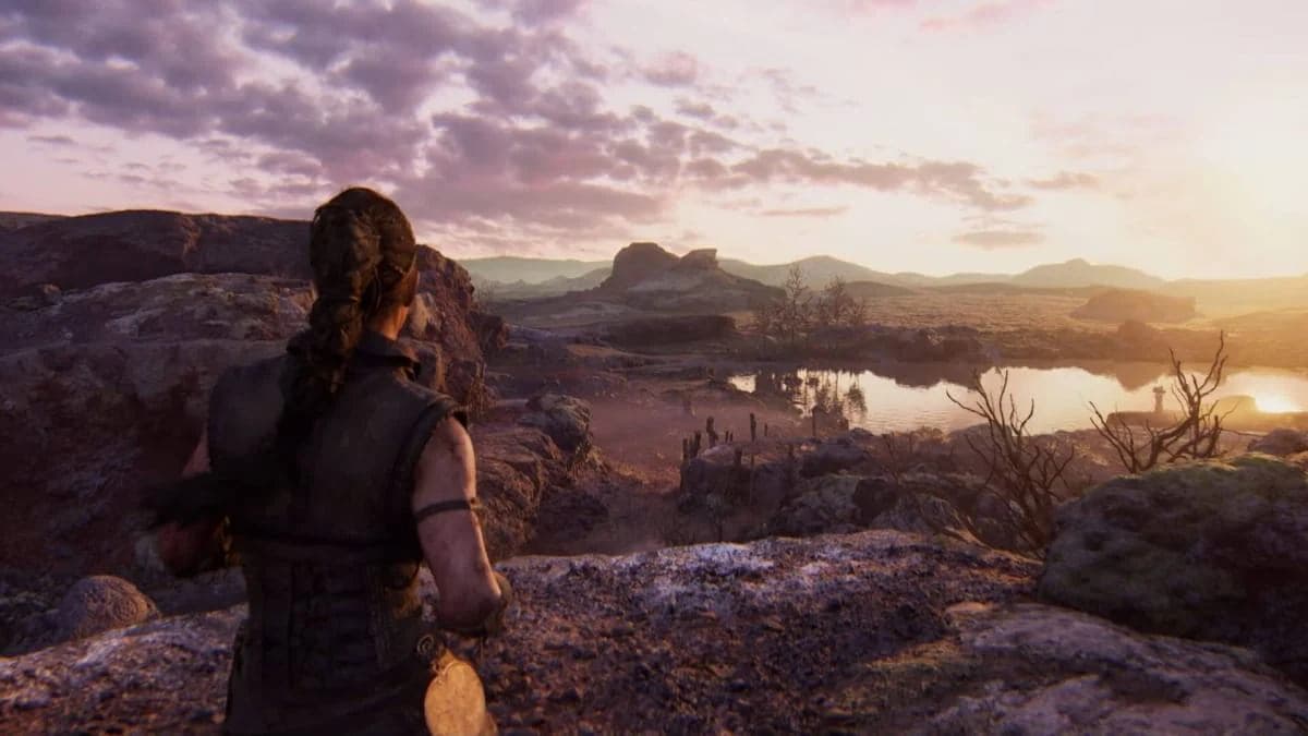 Senua's Saga Hellblade 2 character overlooking mountain