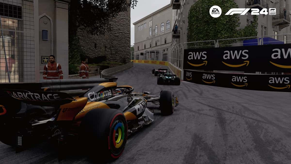 Piastri tackling the Castle Chicane in F1 24 Azerbaijan GP