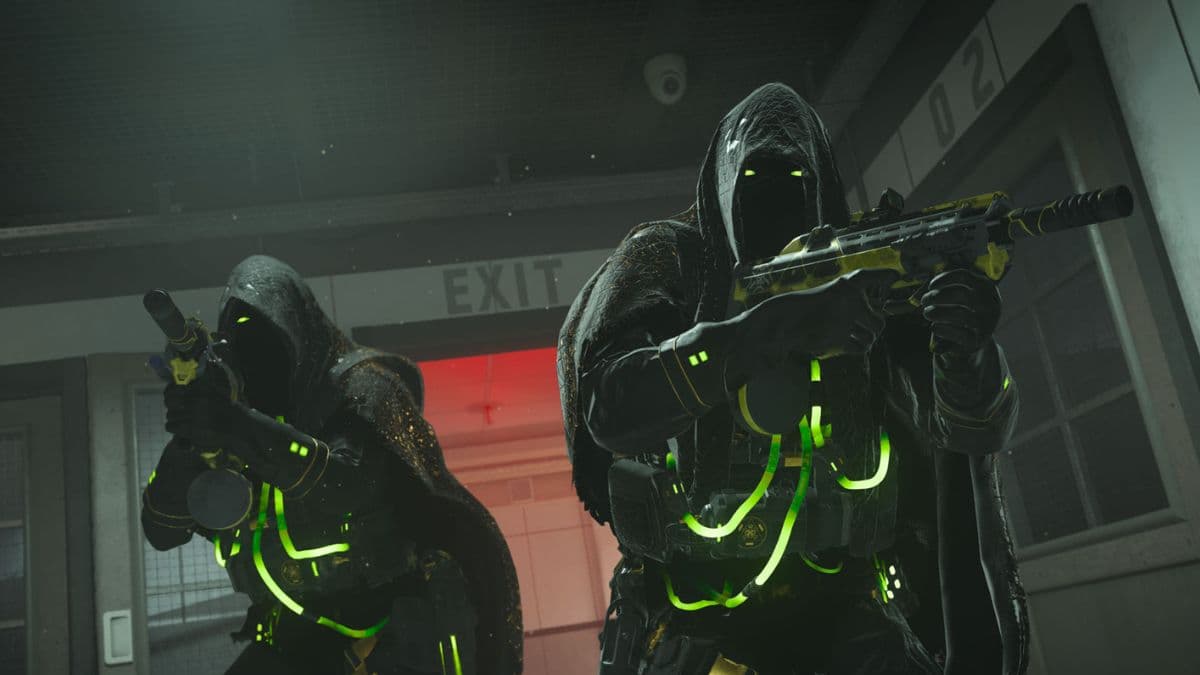 mw3 operators walking together with guns