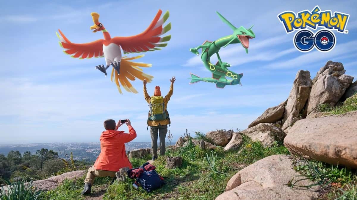 pokemon go trainers trying to catch ho-oh and rayquaza