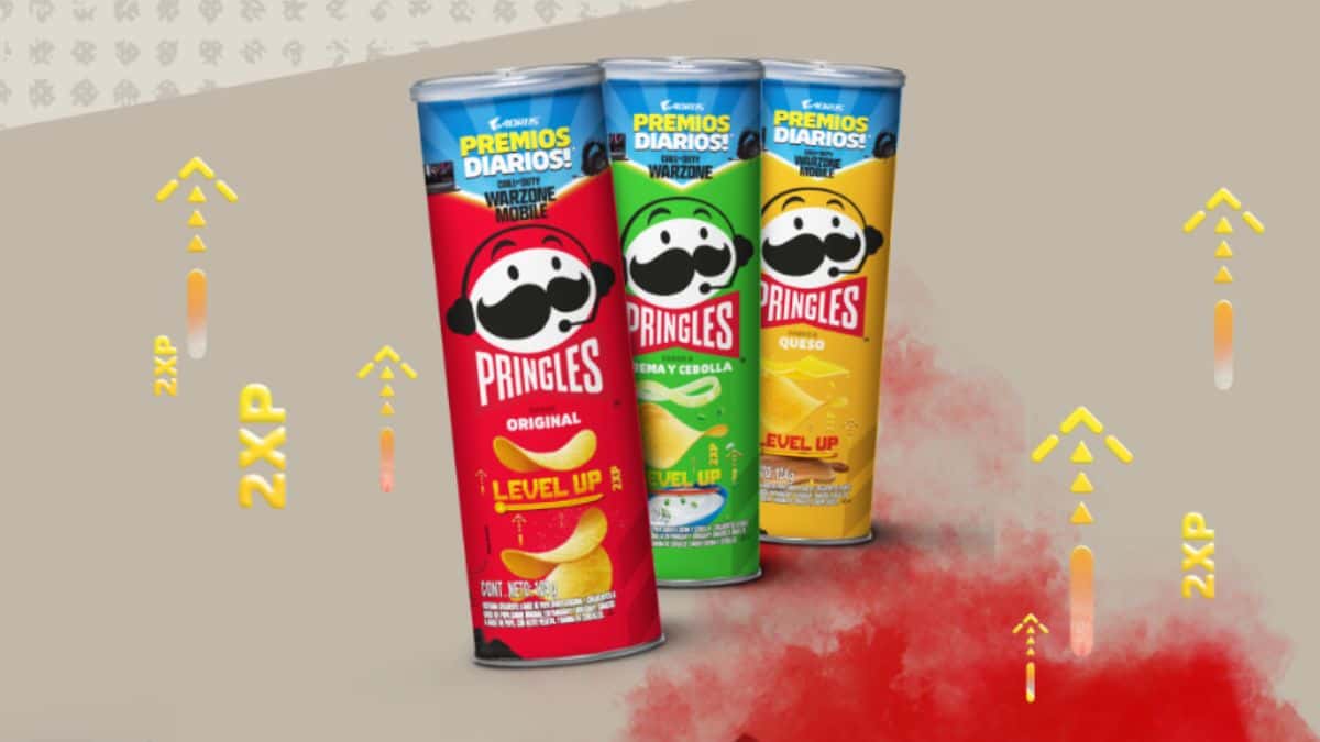 Pringles cans with MW3 and Warzone reward offer on them