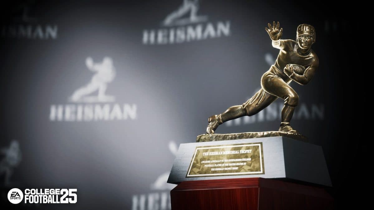 EA CFB 25 Heisman Trophy Road to Glory