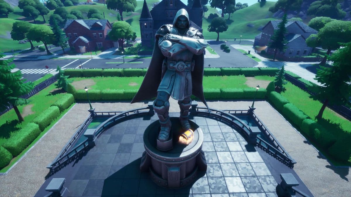 Dr Doom statue in Fortnite