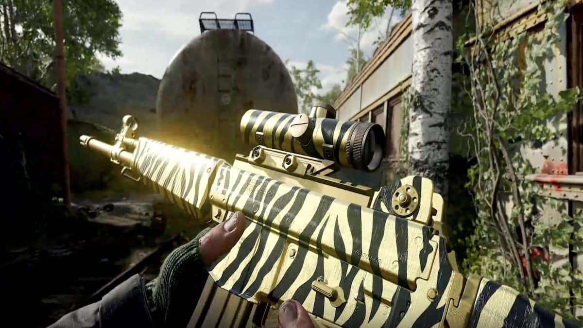 Warzone Gold Tiget camo