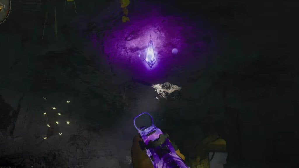 Dark Aether Lantern in front of a mural in BO6 Zombies